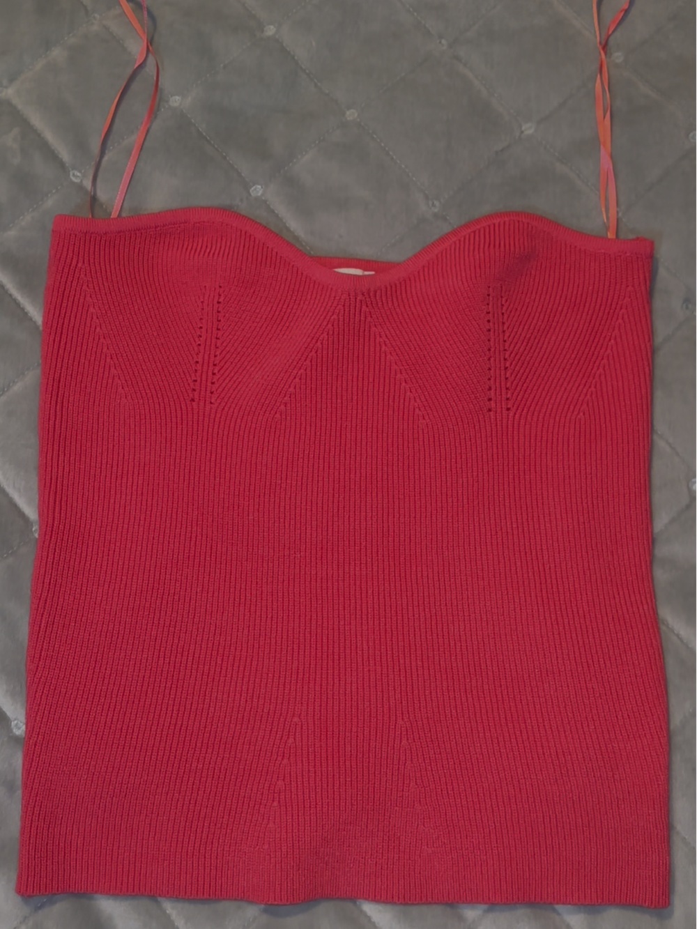 Red Knit Sleeveless Cami Top - Picture 1 of 2